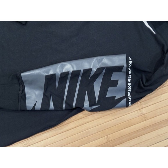 Nike Run Boston Marathon 2019 Dri-FIT 1/2 Zip Running Top Women’s Sz L Black HTF - Picture 4 of 7